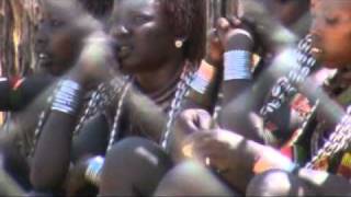 Ethiopie ETH18 les femmes Hamar [upl. by Mahmud]